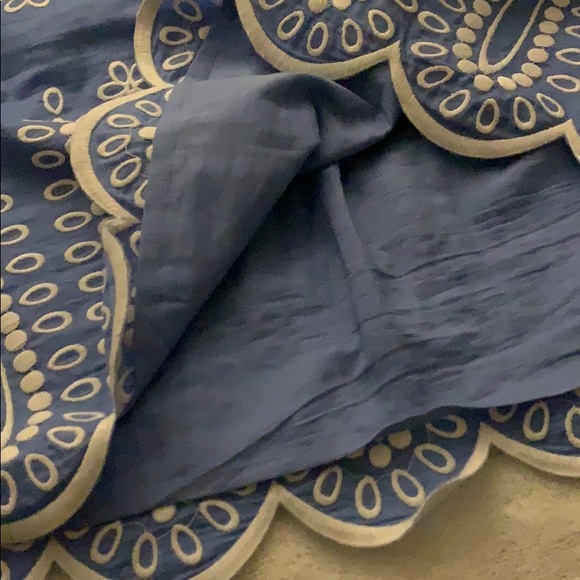 Vineyard Vines Skirt - Picture 2 of 4